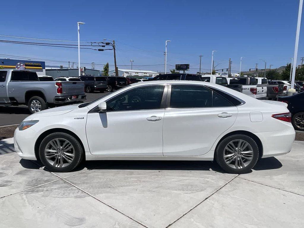 used 2016 Toyota Camry Hybrid car, priced at $18,140