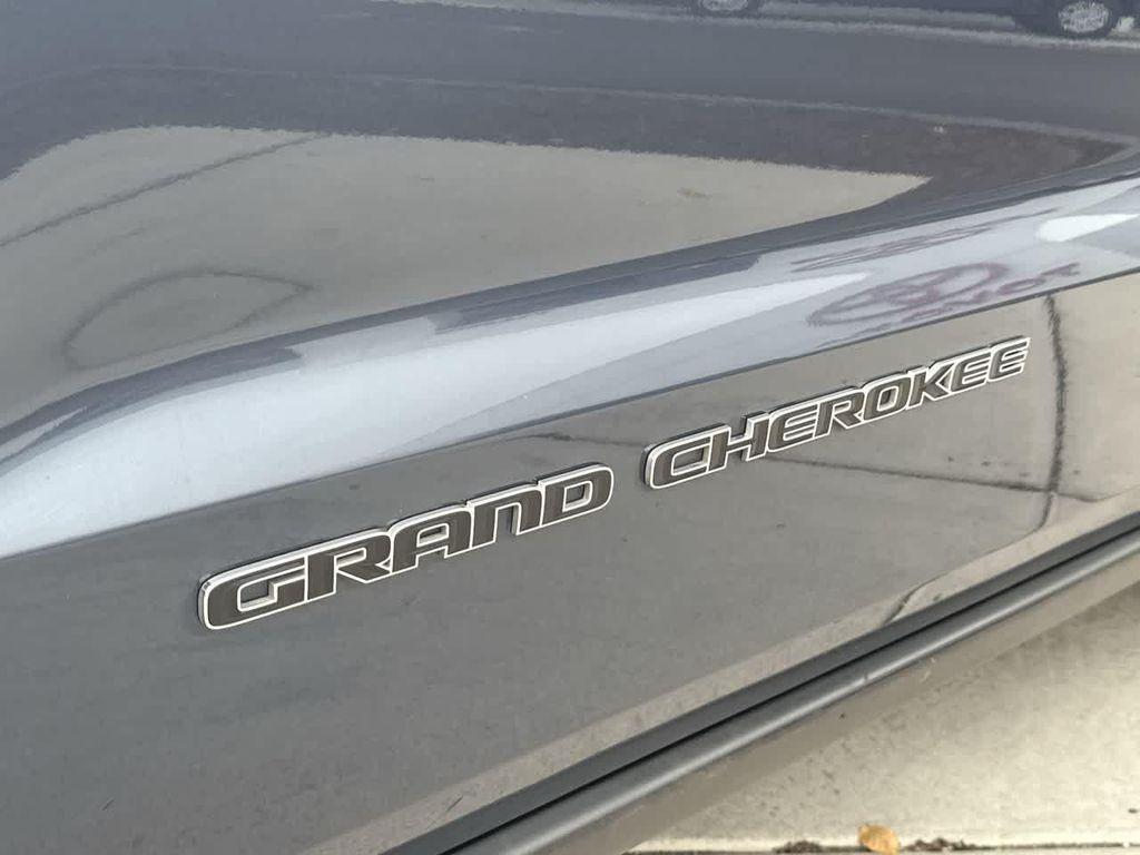 used 2019 Jeep Grand Cherokee car, priced at $21,977