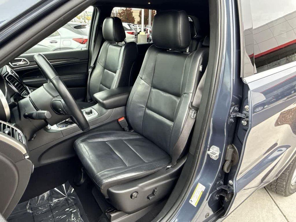 used 2019 Jeep Grand Cherokee car, priced at $21,977