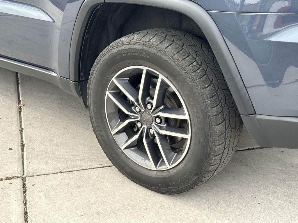 used 2019 Jeep Grand Cherokee car, priced at $21,977