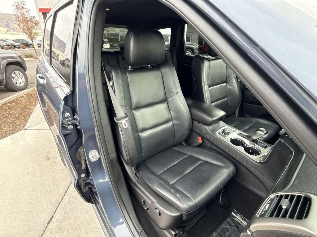 used 2019 Jeep Grand Cherokee car, priced at $21,977