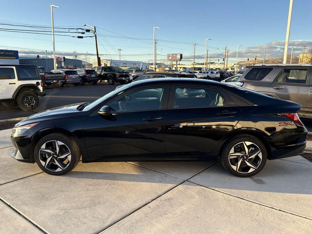 used 2023 Hyundai Elantra car, priced at $22,977