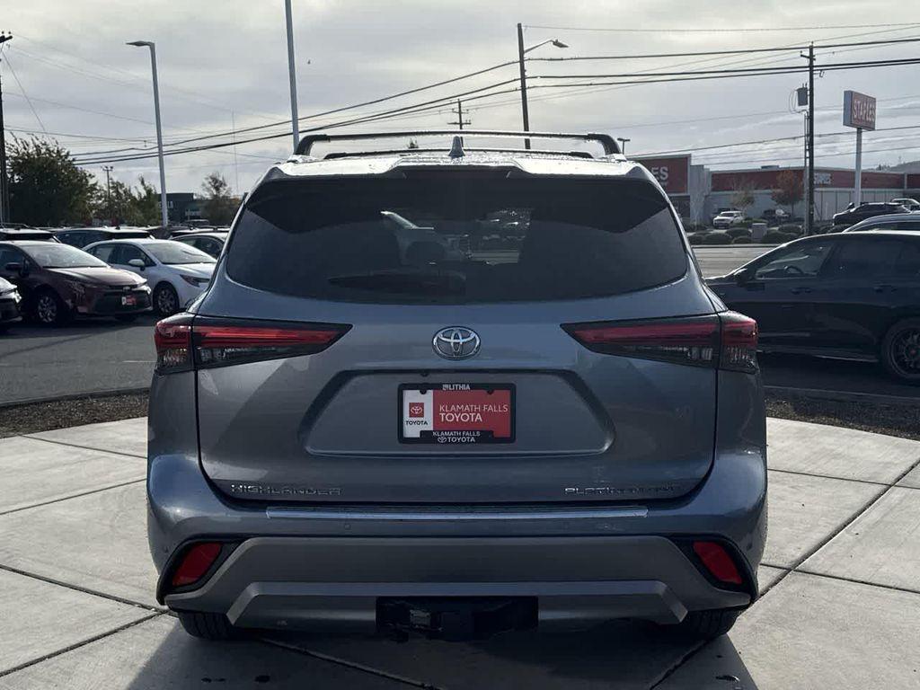 used 2023 Toyota Highlander car, priced at $44,857