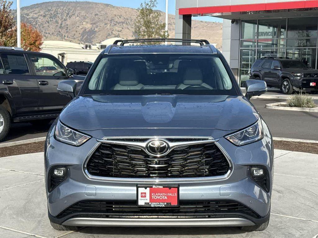 used 2023 Toyota Highlander car, priced at $44,857