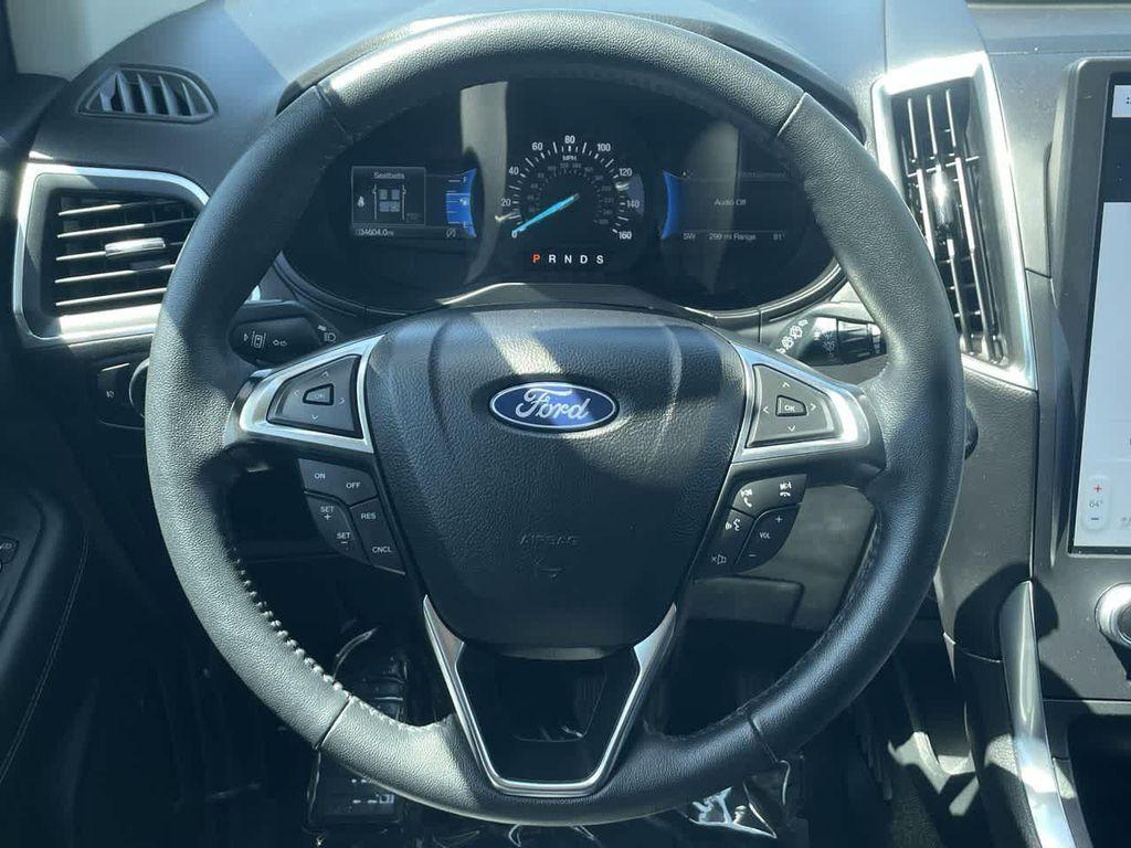 used 2024 Ford Edge car, priced at $27,258