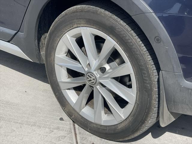 used 2017 Volkswagen Golf Alltrack car, priced at $15,797