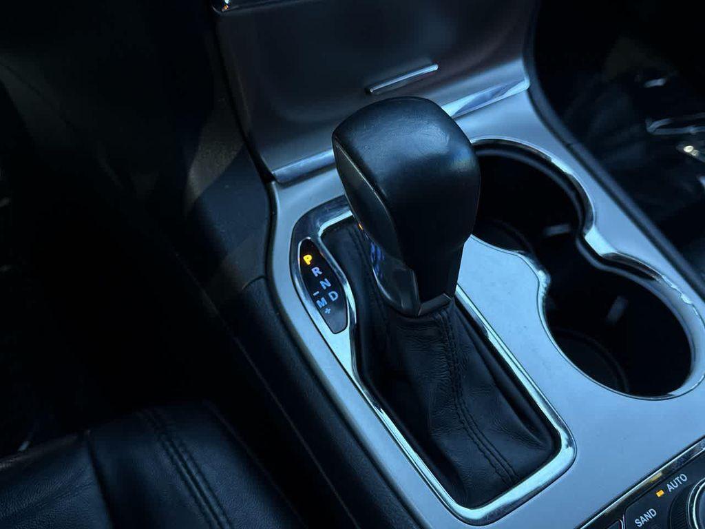 used 2019 Jeep Grand Cherokee car, priced at $13,861