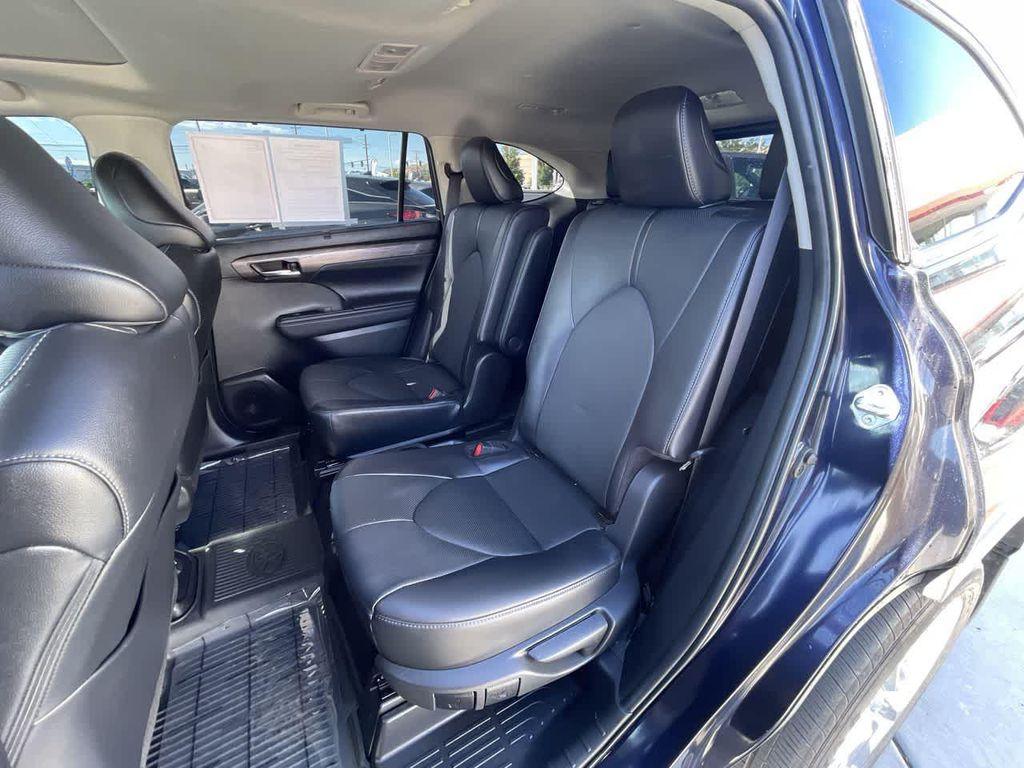 used 2024 Toyota Highlander car, priced at $41,631