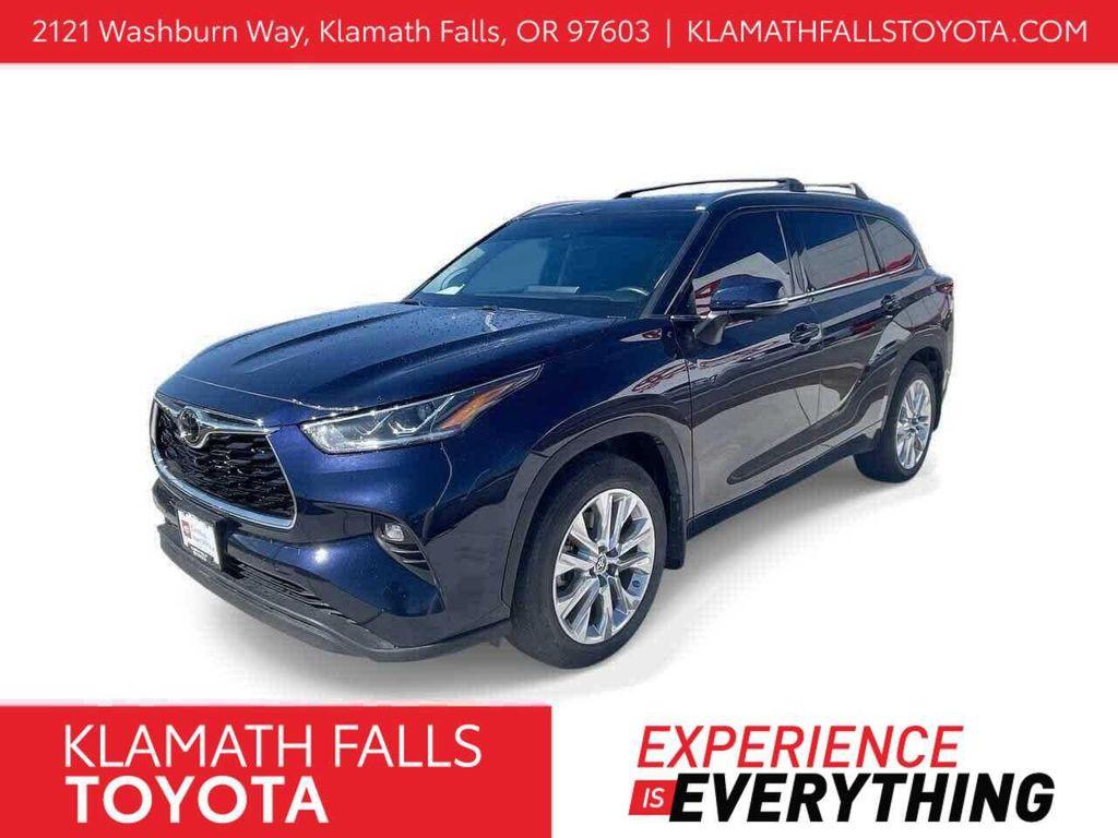used 2024 Toyota Highlander car, priced at $45,825