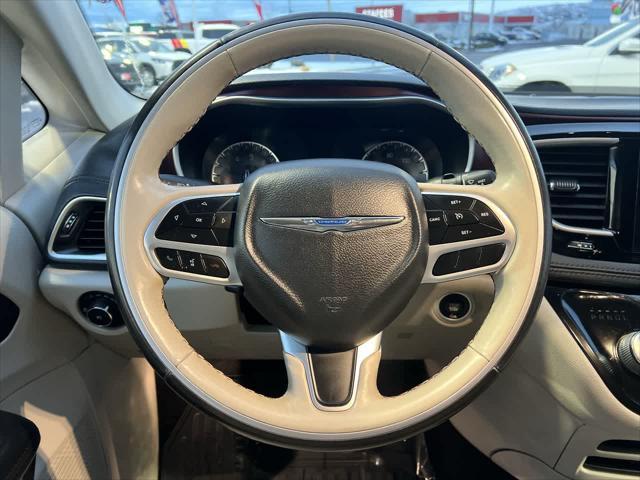 used 2020 Chrysler Pacifica car, priced at $20,824