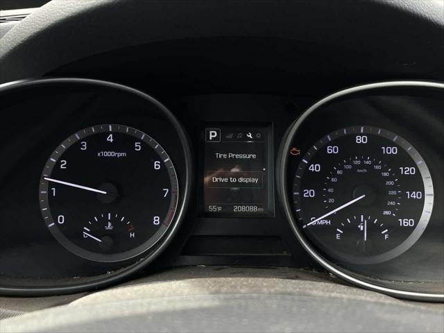used 2017 Hyundai Santa Fe car, priced at $9,833