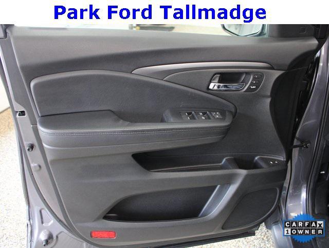 used 2021 Honda Pilot car, priced at $27,988
