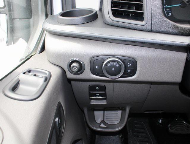 new 2025 Ford Transit-350 car