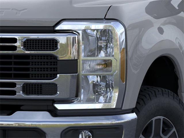 new 2025 Ford F-350 car, priced at $52,615
