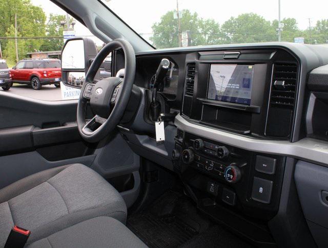 new 2025 Ford F-350 car, priced at $66,154