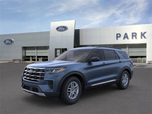 new 2025 Ford Explorer car, priced at $40,697