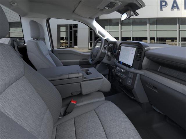 new 2025 Ford F-150 car, priced at $43,136