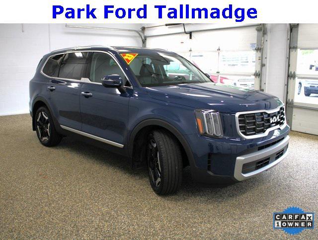 used 2023 Kia Telluride car, priced at $34,998