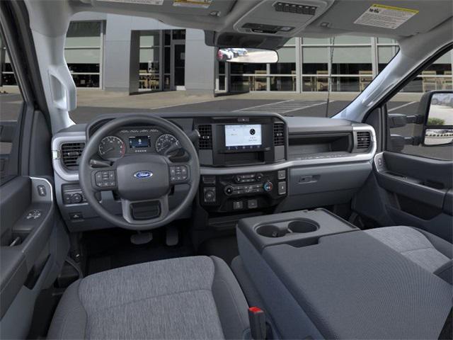 new 2025 Ford F-250 car, priced at $52,747