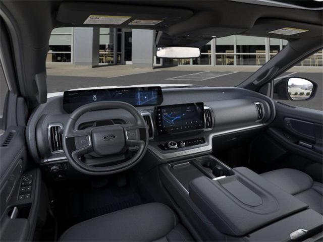 new 2025 Ford Expedition Max car, priced at $85,792