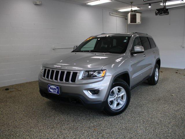 used 2016 Jeep Grand Cherokee car, priced at $15,900