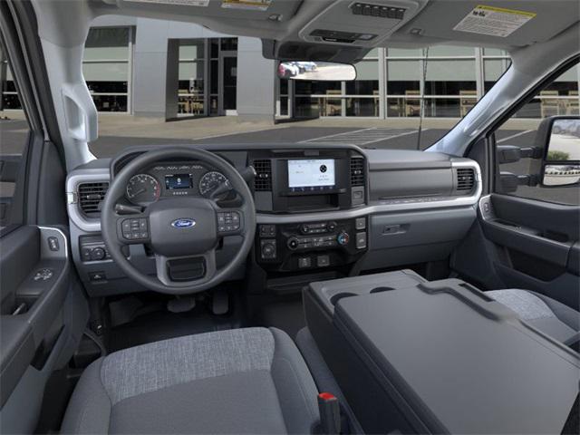 new 2025 Ford F-350 car, priced at $54,582