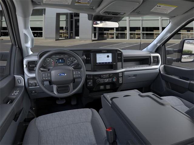 new 2025 Ford F-350 car, priced at $58,938