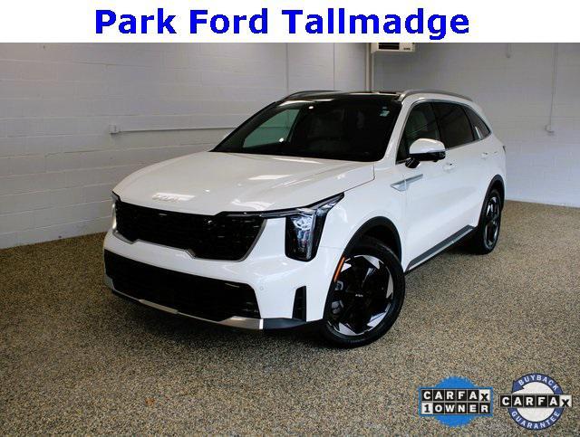 used 2025 Kia Sorento Hybrid car, priced at $37,988