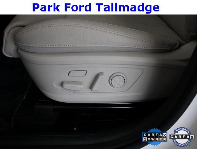 used 2025 Kia Sorento Hybrid car, priced at $37,988