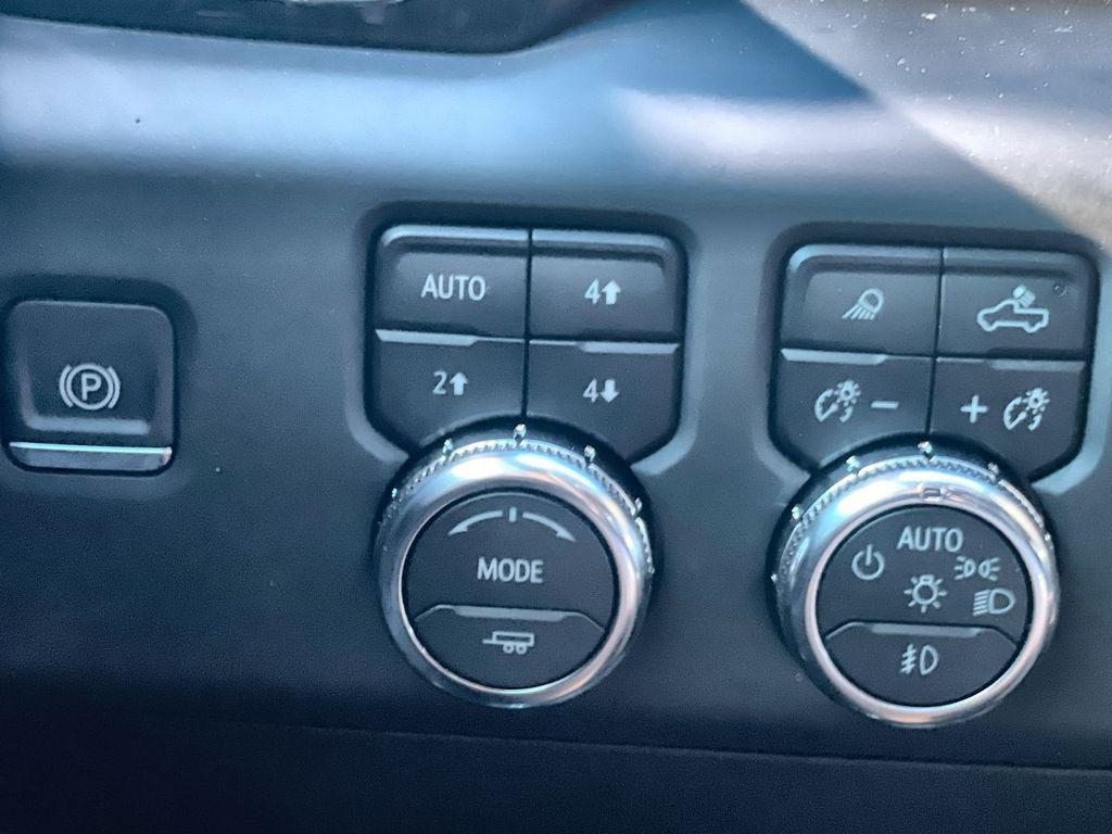 new 2025 GMC Sierra 2500 car, priced at $68,594