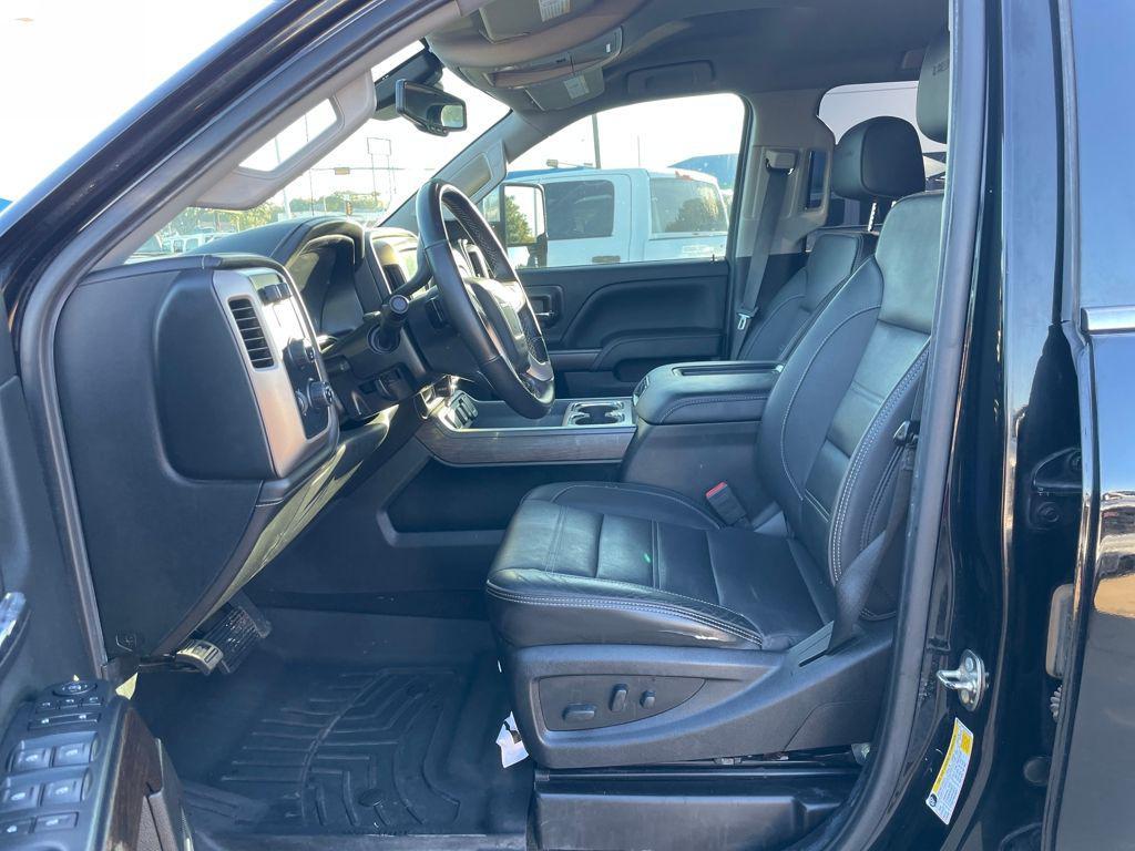 used 2018 GMC Sierra 2500 car, priced at $40,805