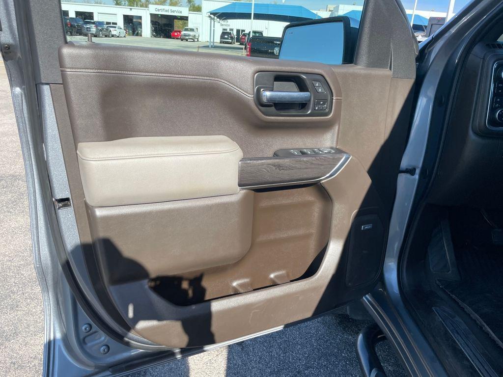 used 2022 Chevrolet Silverado 1500 car, priced at $43,941