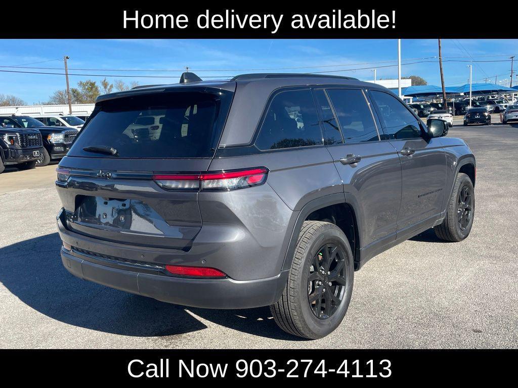 used 2025 Jeep Grand Cherokee car, priced at $39,000