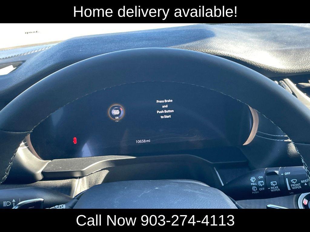 used 2025 Jeep Grand Cherokee car, priced at $39,000