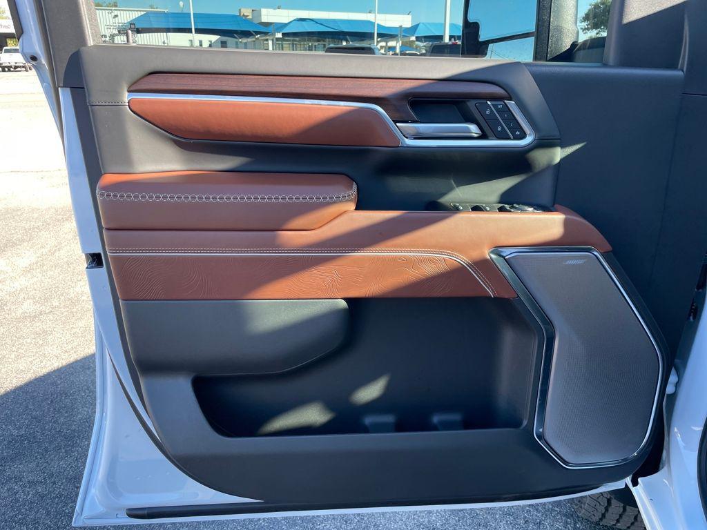 new 2026 GMC Sierra 2500 car, priced at $93,248