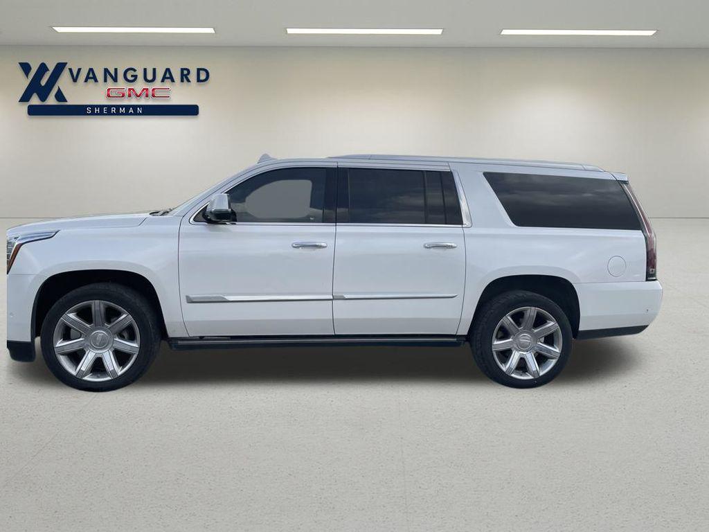 used 2019 Cadillac Escalade ESV car, priced at $34,407
