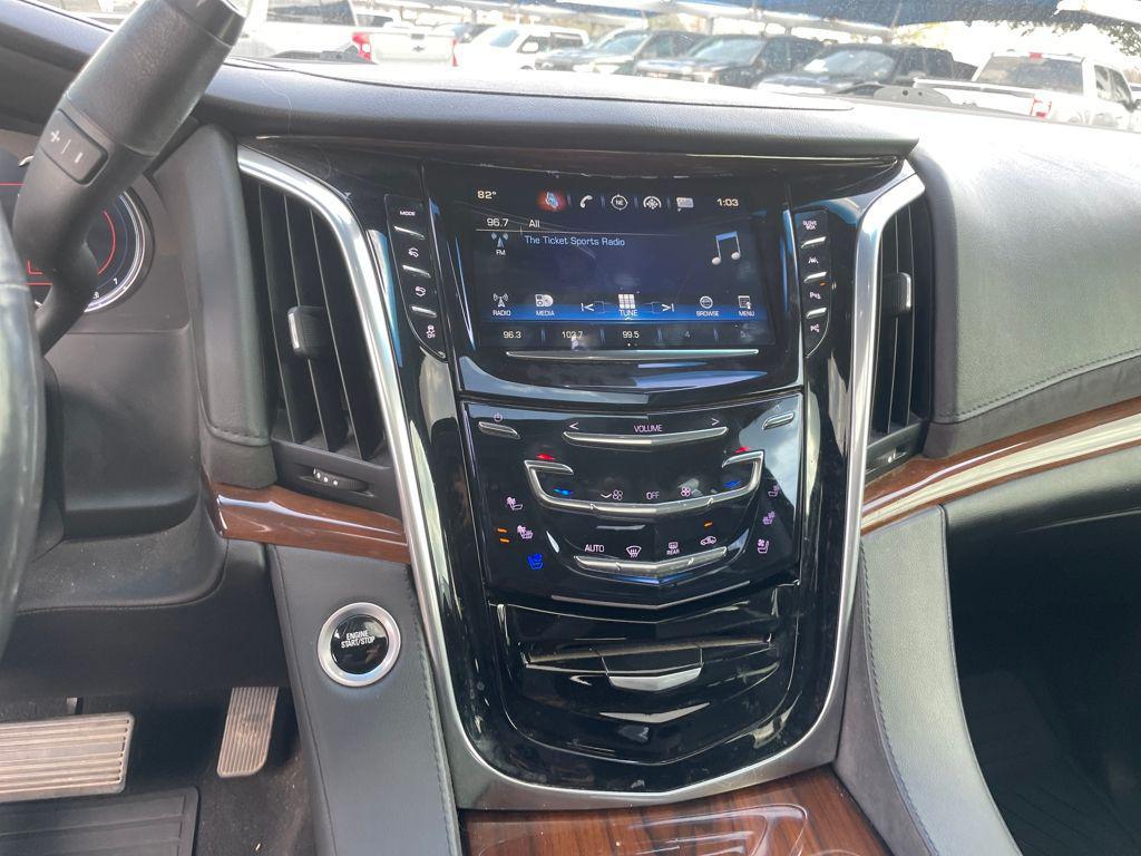 used 2019 Cadillac Escalade ESV car, priced at $34,407