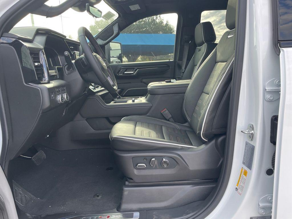 new 2026 GMC Sierra 2500 car, priced at $87,119