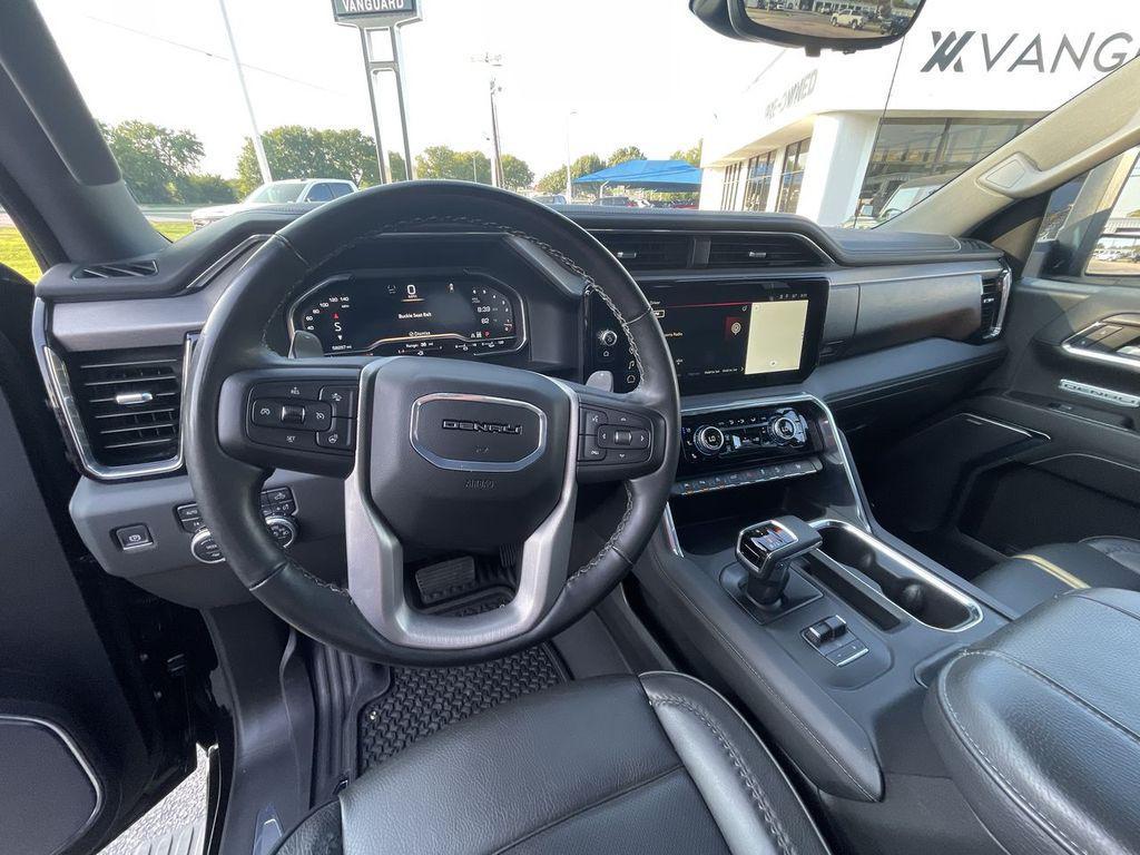 used 2024 GMC Sierra 1500 car, priced at $49,886