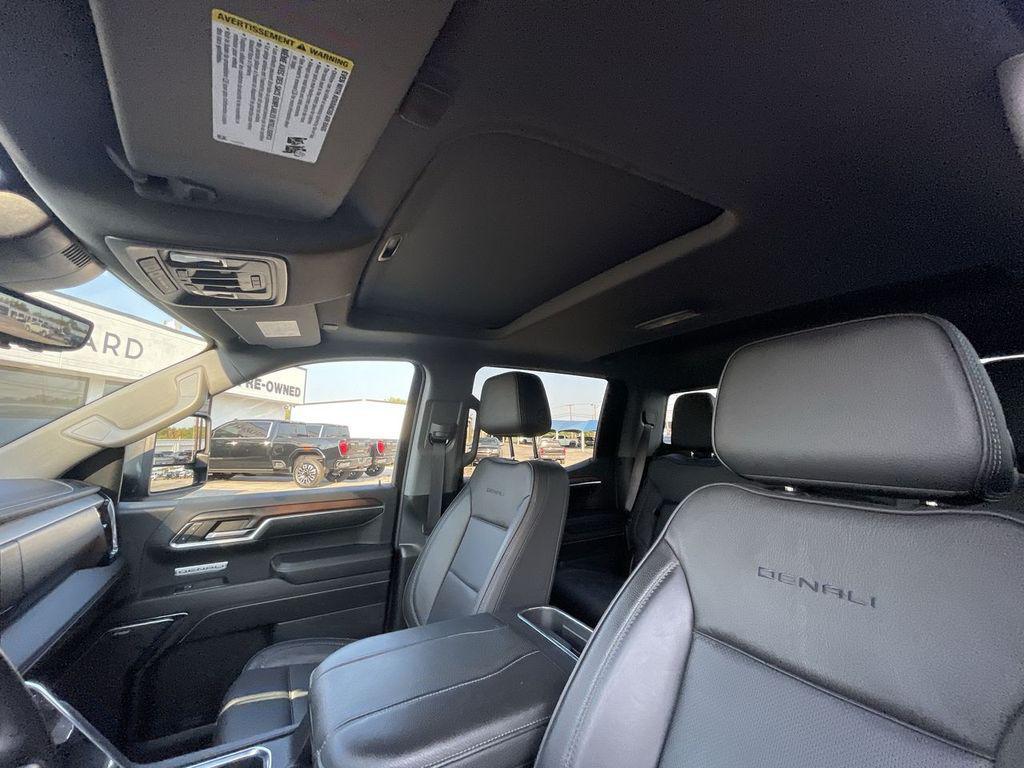 used 2024 GMC Sierra 1500 car, priced at $49,886