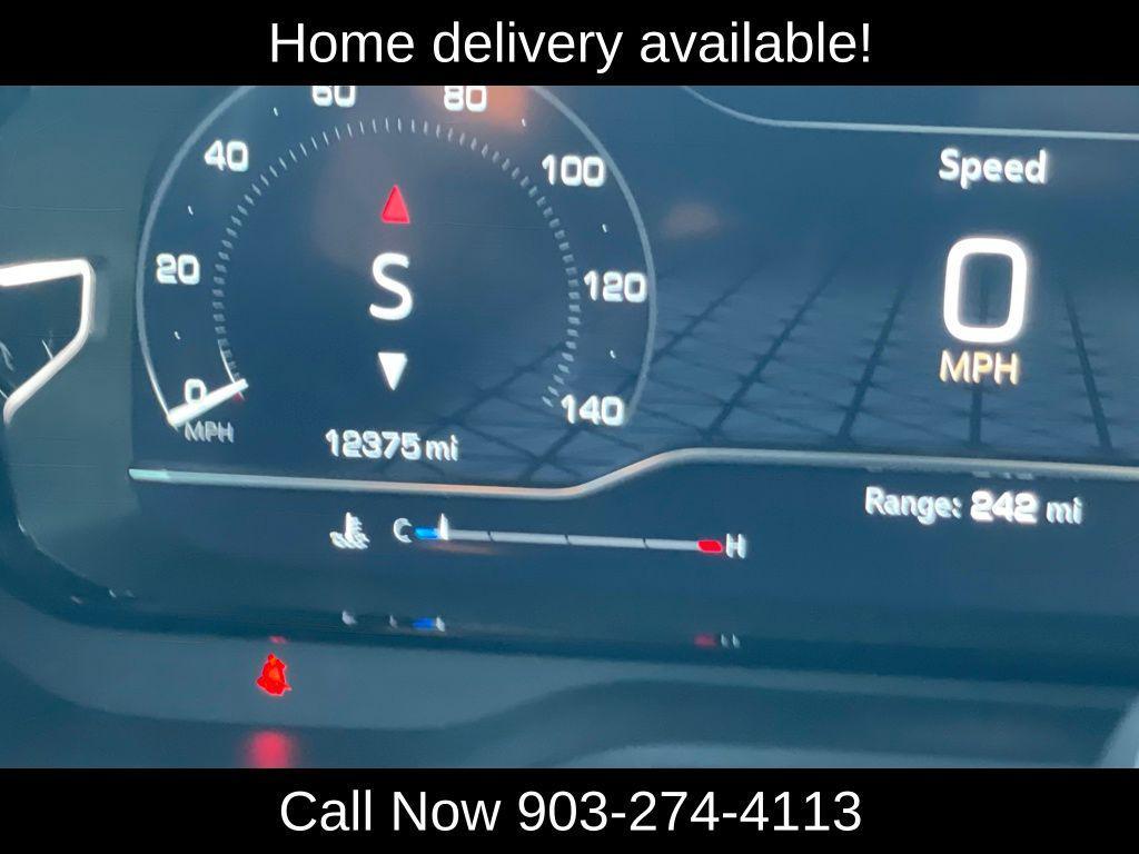 used 2024 GMC Yukon car, priced at $86,000