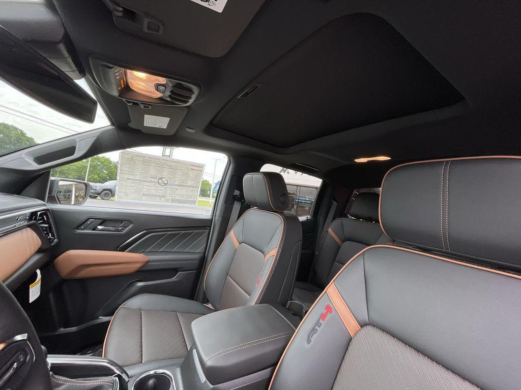 new 2025 GMC Canyon car, priced at $50,626