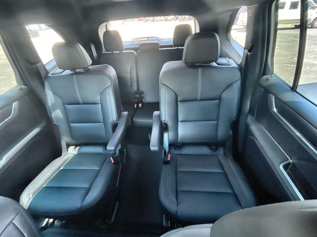 new 2026 GMC Acadia car, priced at $47,112