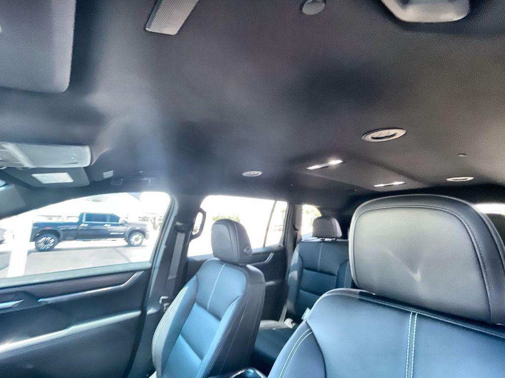 new 2026 GMC Acadia car, priced at $47,112