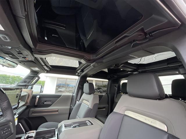 new 2025 GMC HUMMER EV Pickup car, priced at $97,830