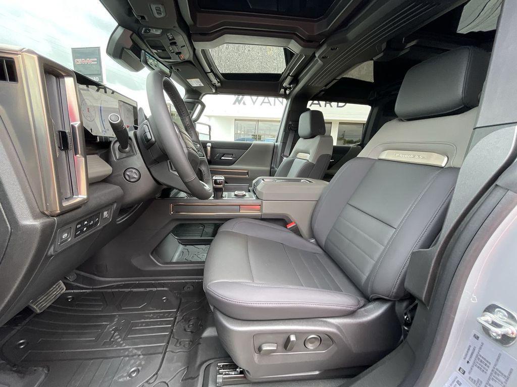 new 2025 GMC HUMMER EV Pickup car, priced at $95,409