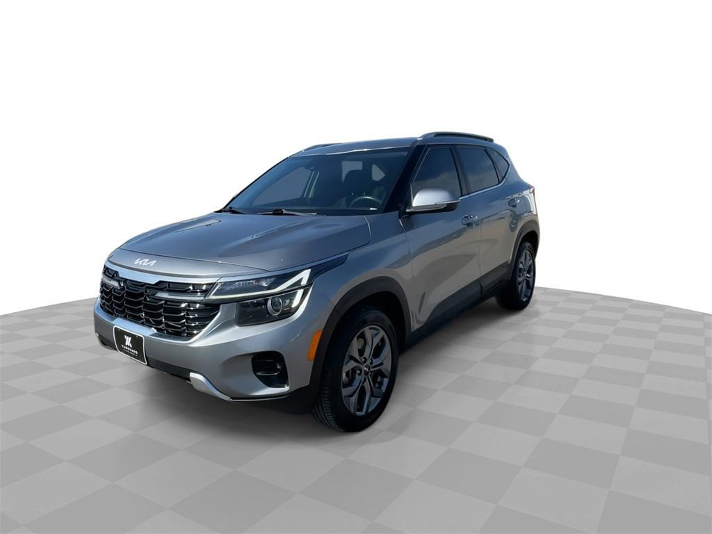 used 2024 Kia Seltos car, priced at $20,999
