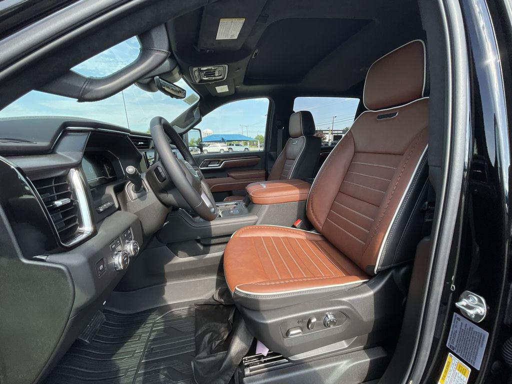new 2025 GMC Sierra 2500 car, priced at $86,464