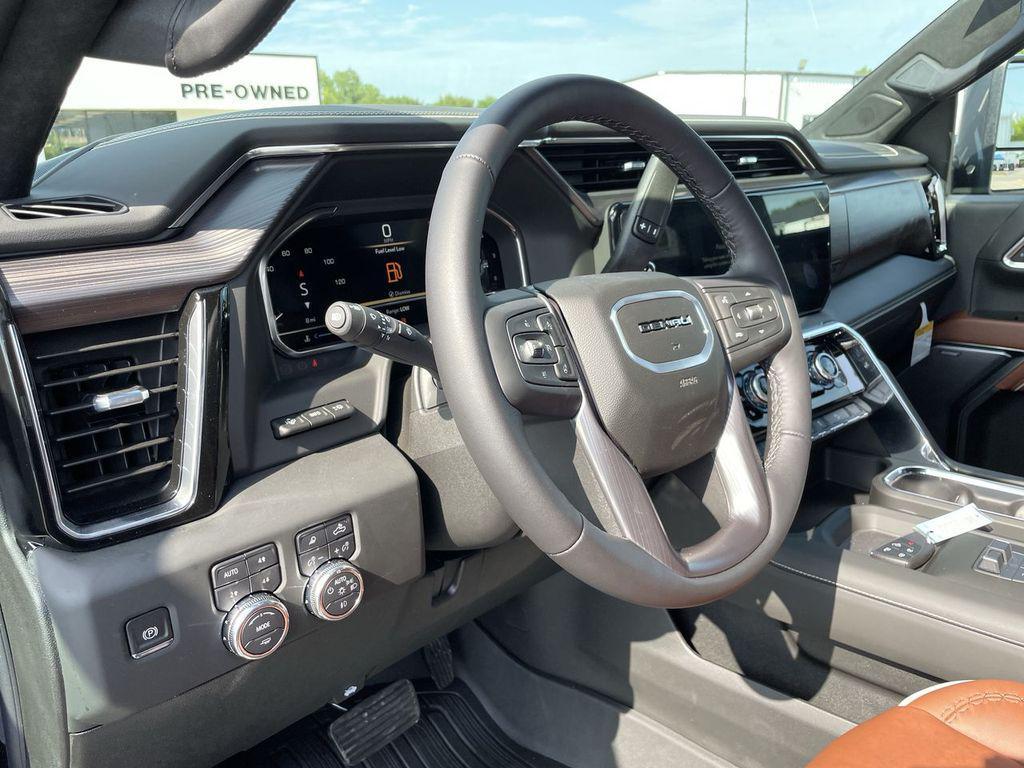 new 2025 GMC Sierra 2500 car, priced at $86,464