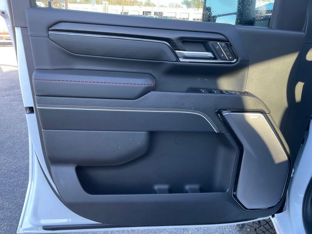 new 2026 GMC Sierra 2500 car, priced at $87,957